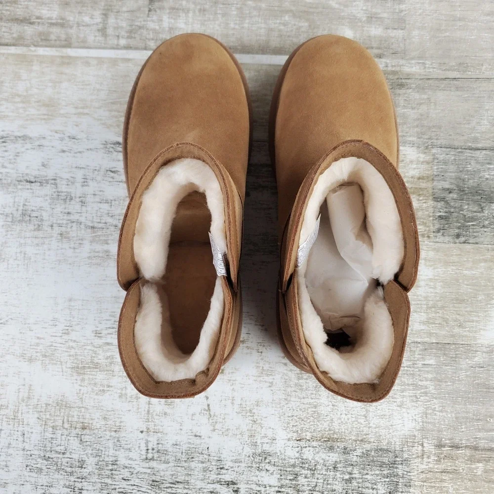 UGG Classic Mini Lunara Womens Snow Boots Sz 9 Chestnut Suede Pull On Round Toe